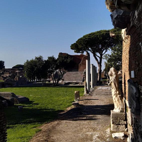 - La Casa Di Laura * Ostia Antica